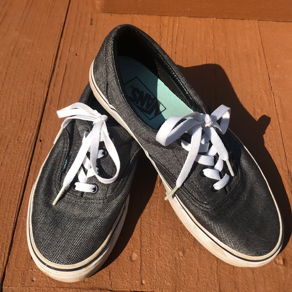 Gray striped pattern vans size 7.5